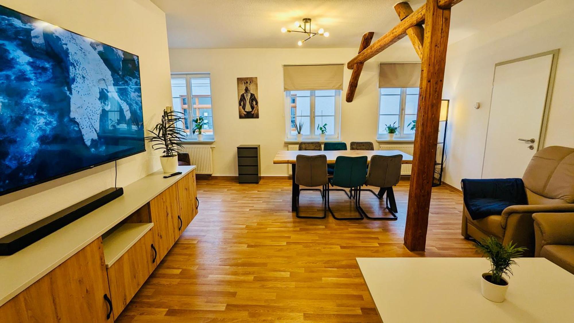 Die Arche - Eigene Haushaelfte Im Stadtzentrum Арнштадт Экстерьер фото
